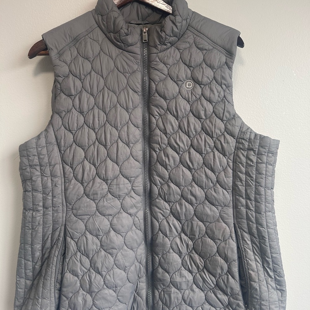 Dublin Women’s Gray Quilted Puffer Vest XL Lightweight Equestrian Layering Vest